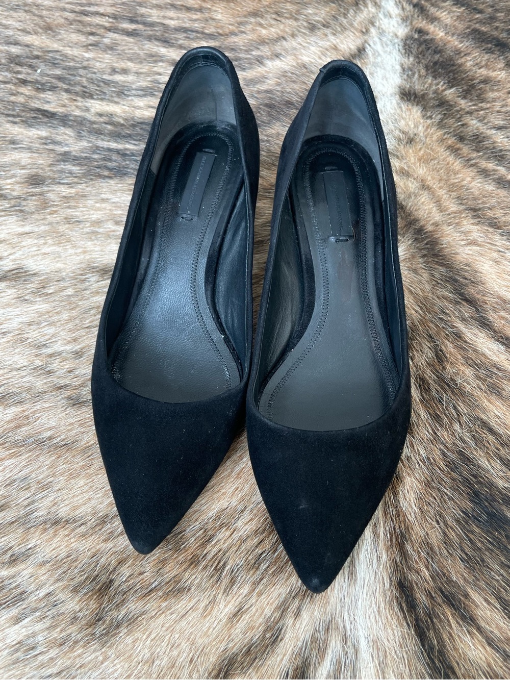 Alexander Wang Simona Black Suede Cutout Block Heel Pumps EU 39.5 / US 8.5 - 9 - Picture 3 of 6